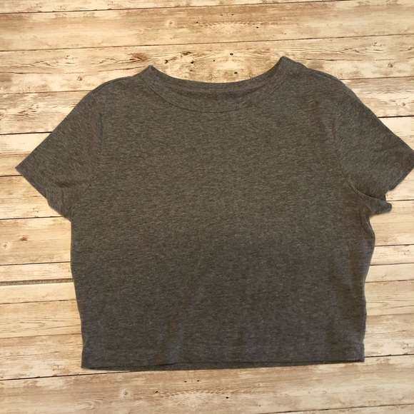 “wild fable” short sleeve, cropped, crew neck tee -light grey- juniors size M - Picture 4 of 9